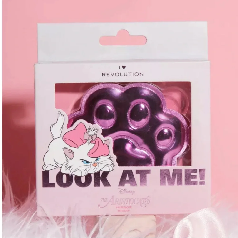 I Heart Revolution Disney Aristocats Marie Kitten Paw Purple Compact Mirror
